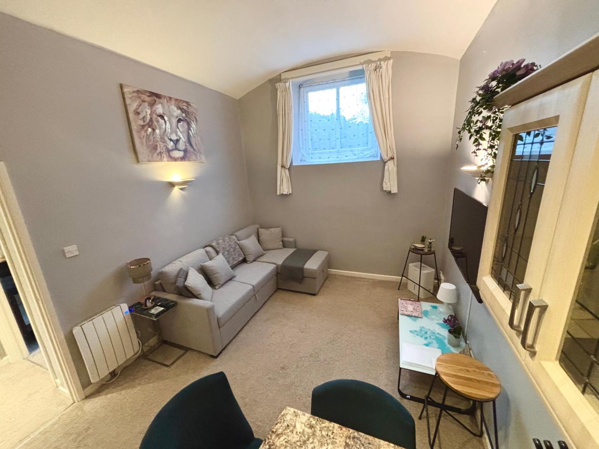 County House City Centre With Parking Sleeps 4 York Extérieur photo